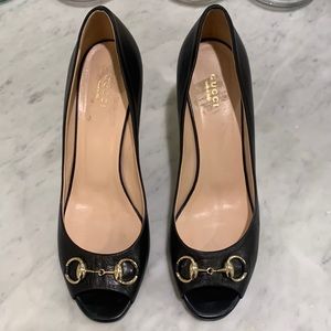 Gucci heels size 41 / 11 made in Italy black with silver hardware 3.5” heel